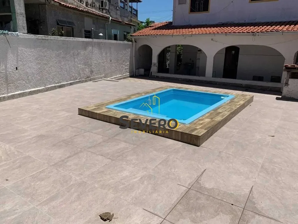 Casa, 4 quartos, 250 m² - Foto 9