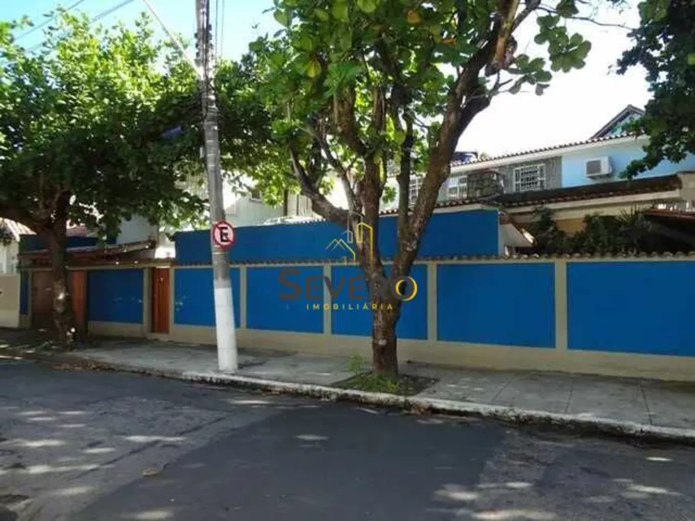 Casa, 5 quartos, 374 m² - Foto 1