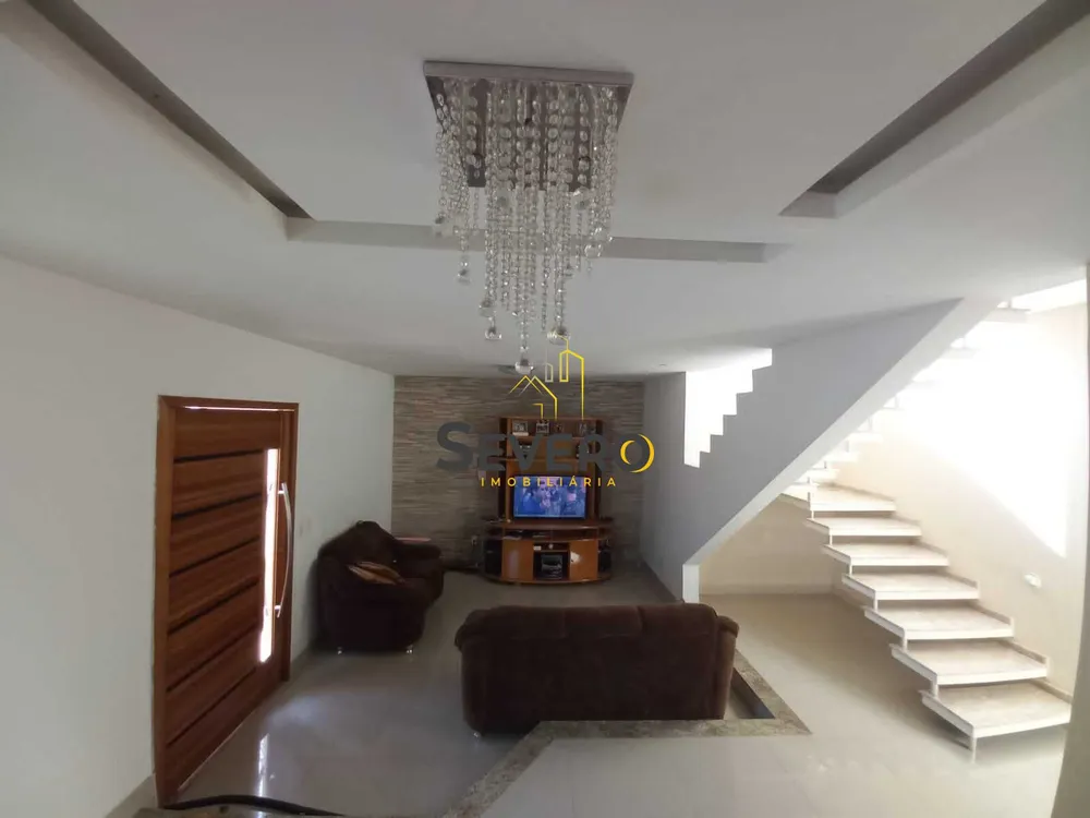 Casa, 3 quartos, 200 m² - Foto 4