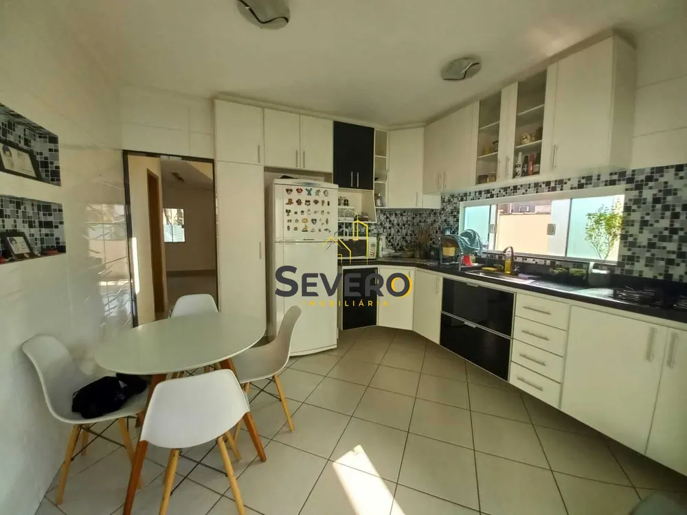 Casa, 3 quartos, 200 m² - Foto 7