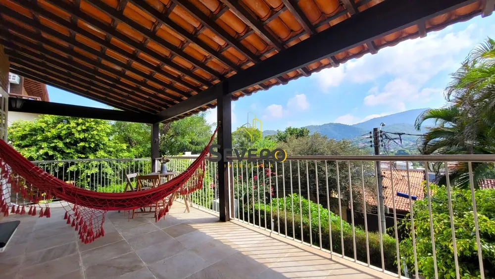 Casa, 4 quartos, 271 m² - Foto 3