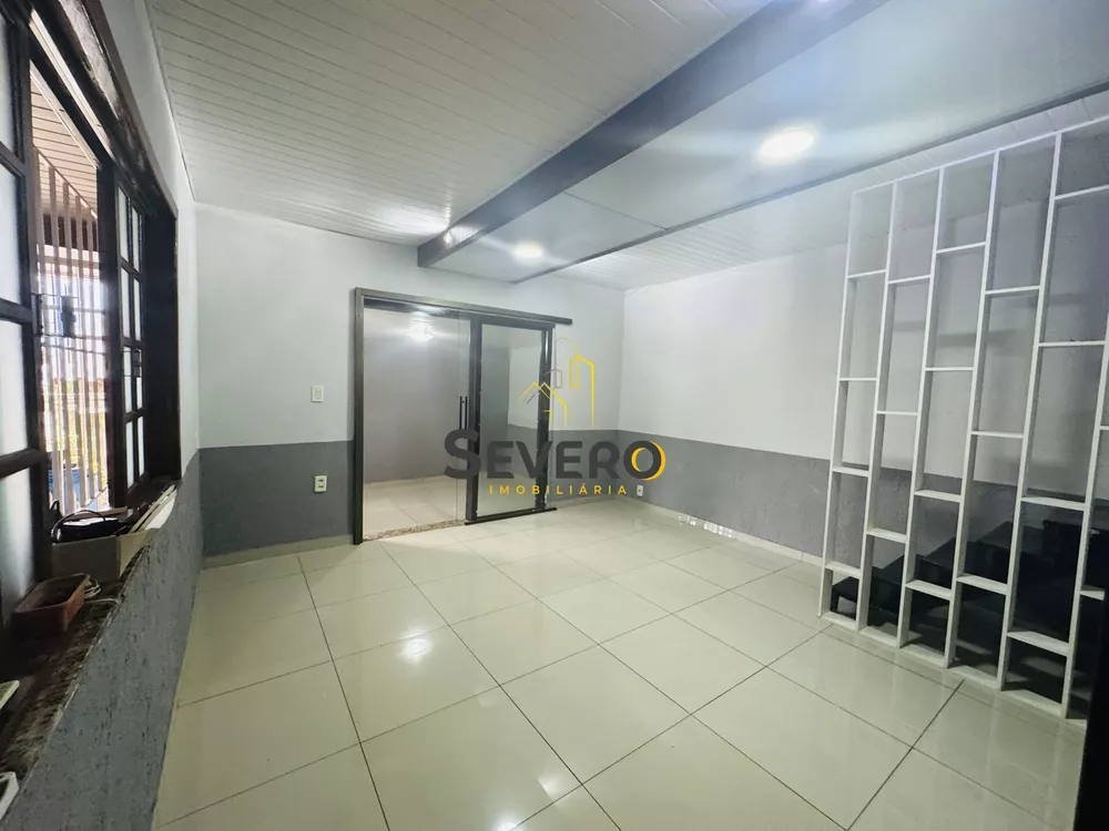 Casa, 4 quartos, 200 m² - Foto 2