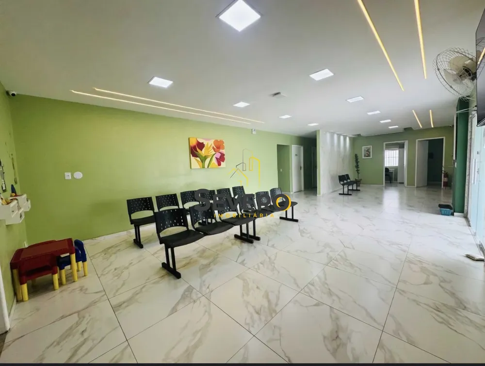 Casa, 16 quartos, 212 m² - Foto 1
