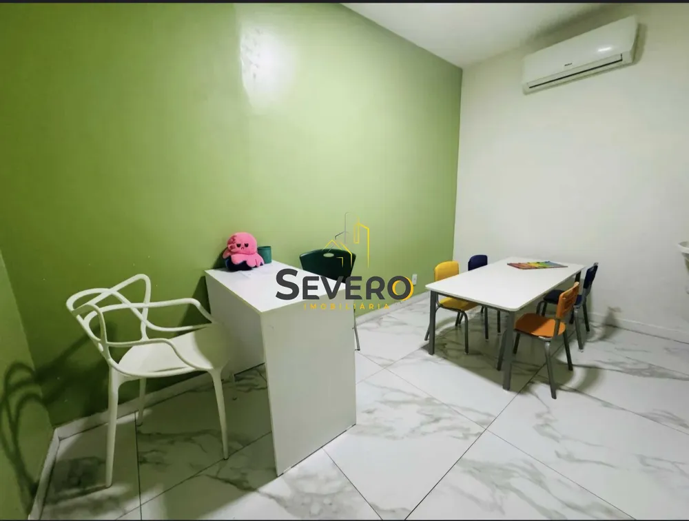 Casa, 16 quartos, 212 m² - Foto 3