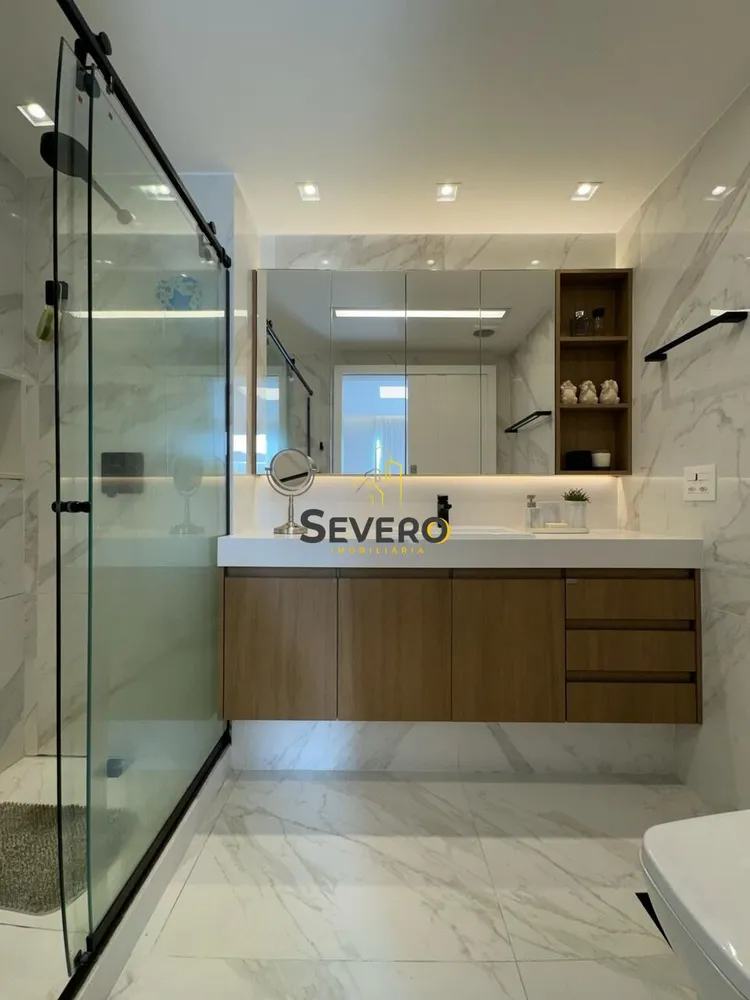Cobertura, 3 quartos, 249 m² - Foto 19