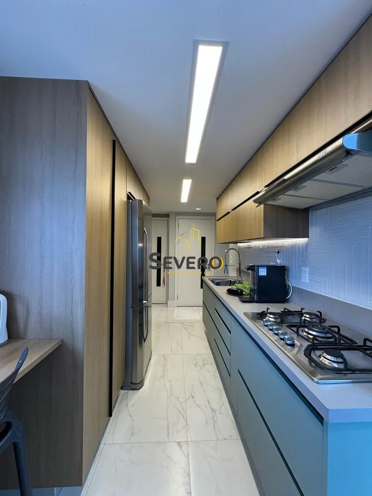 Cobertura, 3 quartos, 249 m² - Foto 8