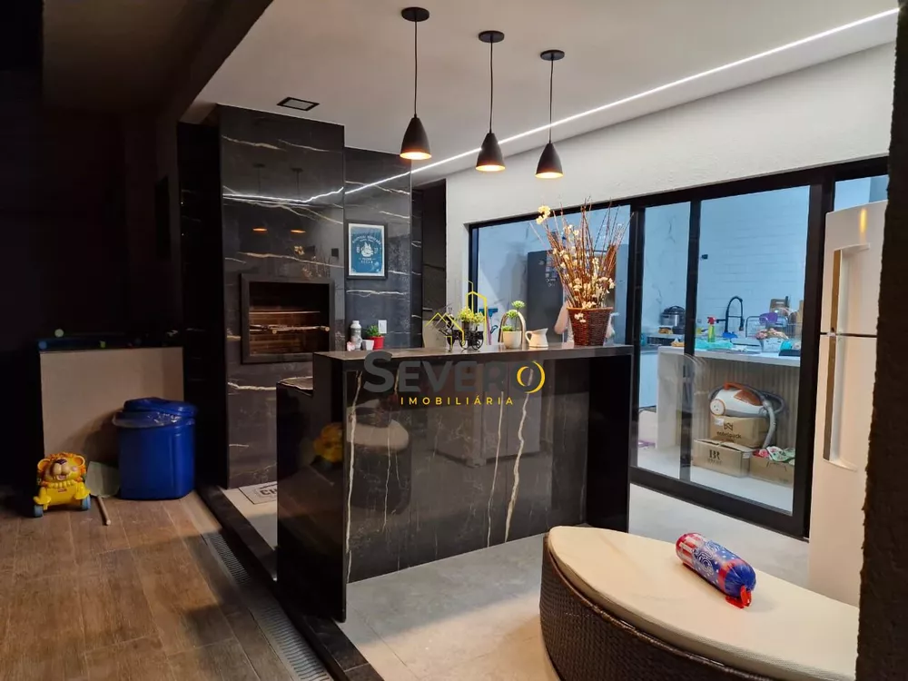 Casa, 4 quartos, 263 m² - Foto 19