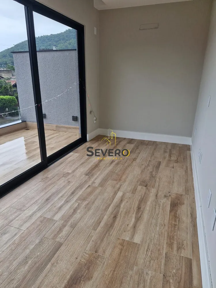Casa, 4 quartos, 263 m² - Foto 15