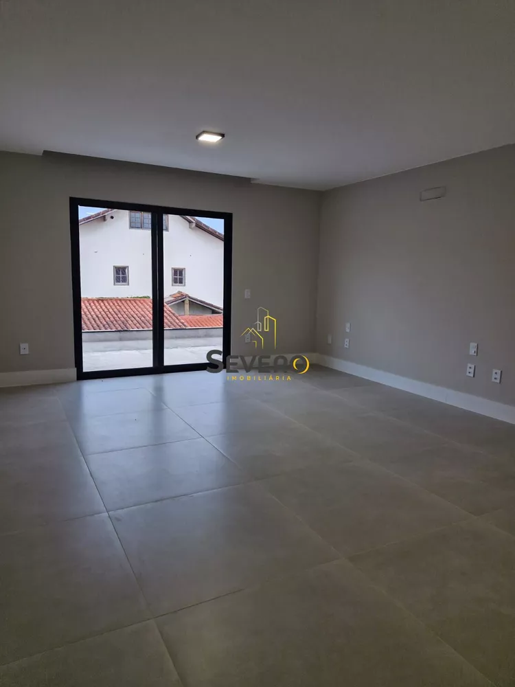 Casa, 4 quartos, 263 m² - Foto 14