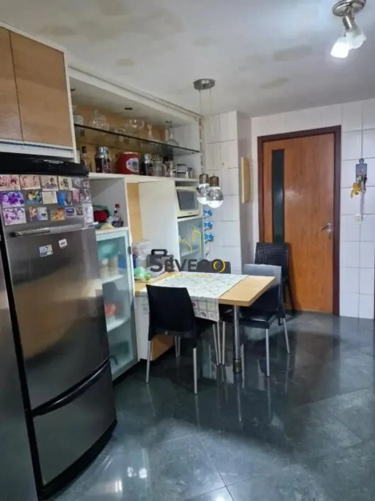 Cobertura, 4 quartos, 258 m² - Foto 35