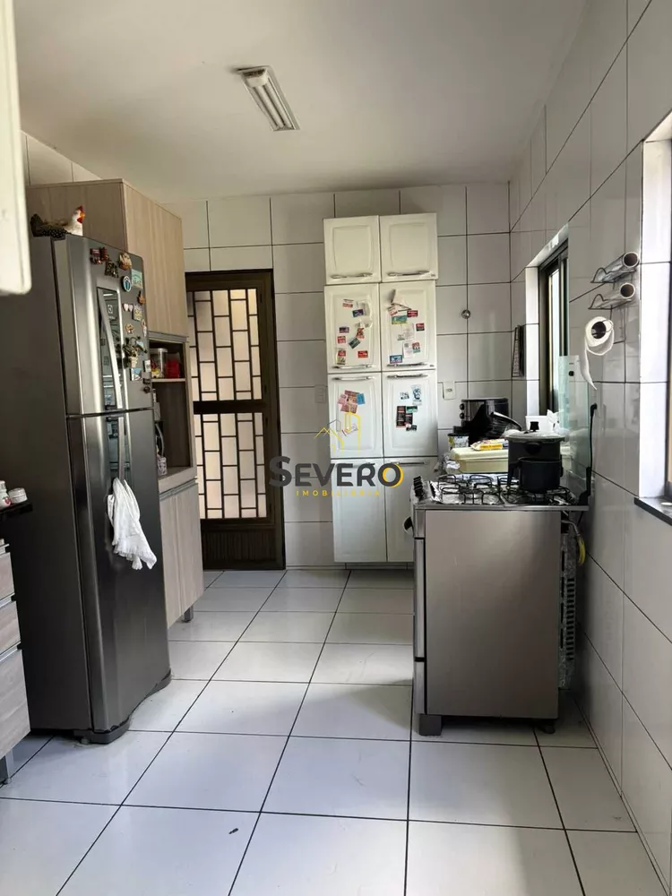 Casa, 4 quartos, 263 m² - Foto 7