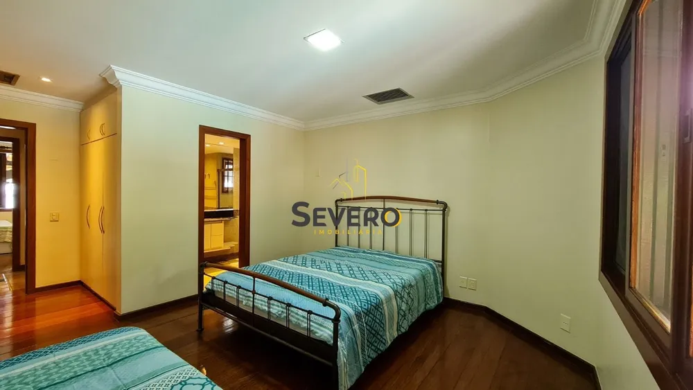 Casa, 8 quartos, 650 m² - Foto 41
