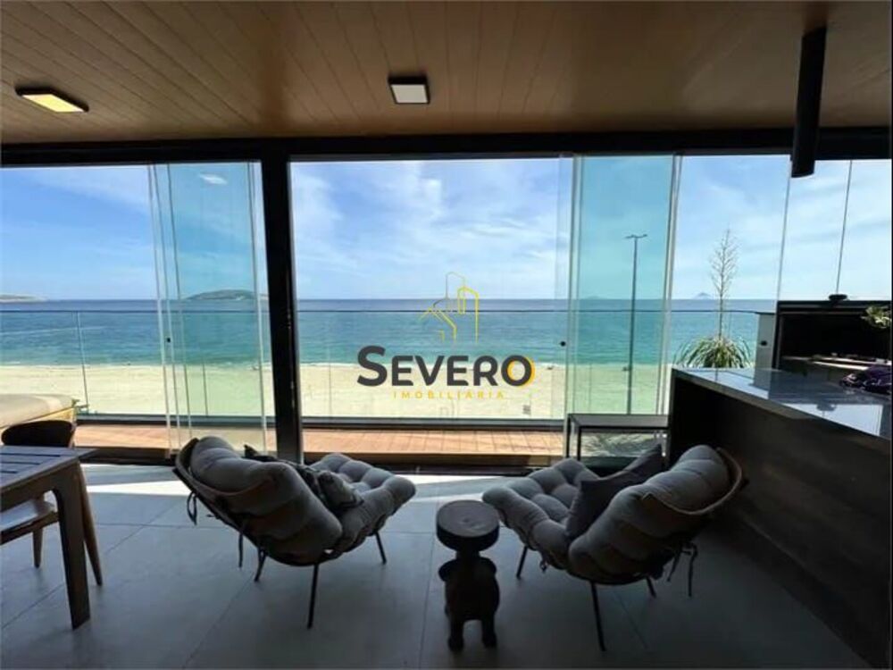 Cobertura à venda com 4 quartos, 250m² - Foto 1