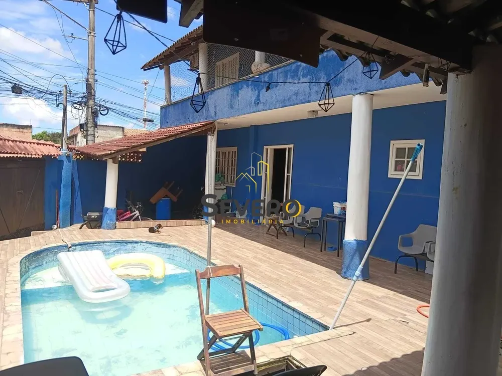 Casa, 3 quartos, 240 m² - Foto 1