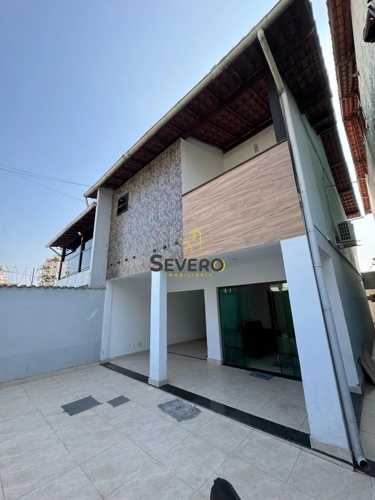 Casa, 3 quartos, 180 m² - Foto 2