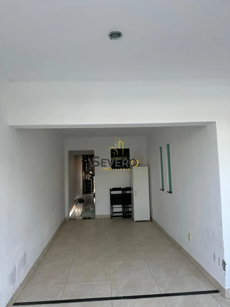 Casa, 3 quartos, 180 m² - Foto 3