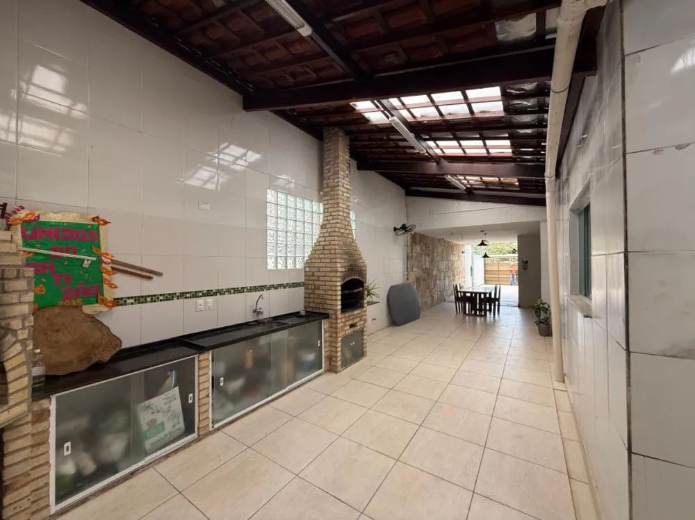 Casa, 5 quartos, 299 m² - Foto 4