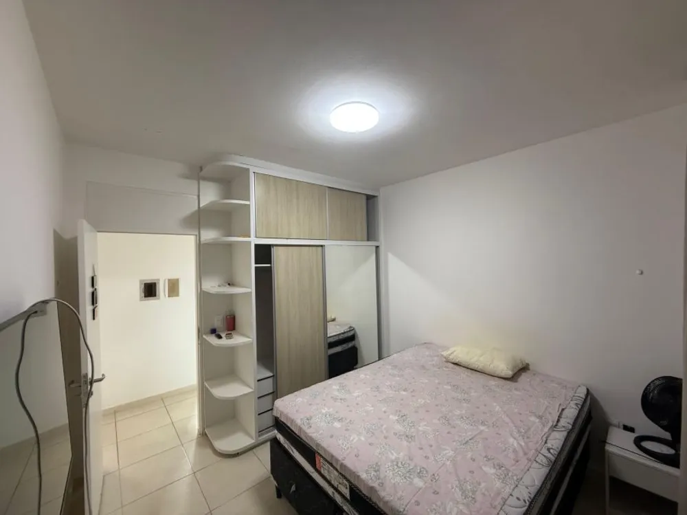 Casa, 5 quartos, 299 m² - Foto 4