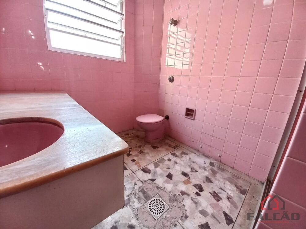 Sobrado para alugar com 4 quartos, 227m² - Foto 3