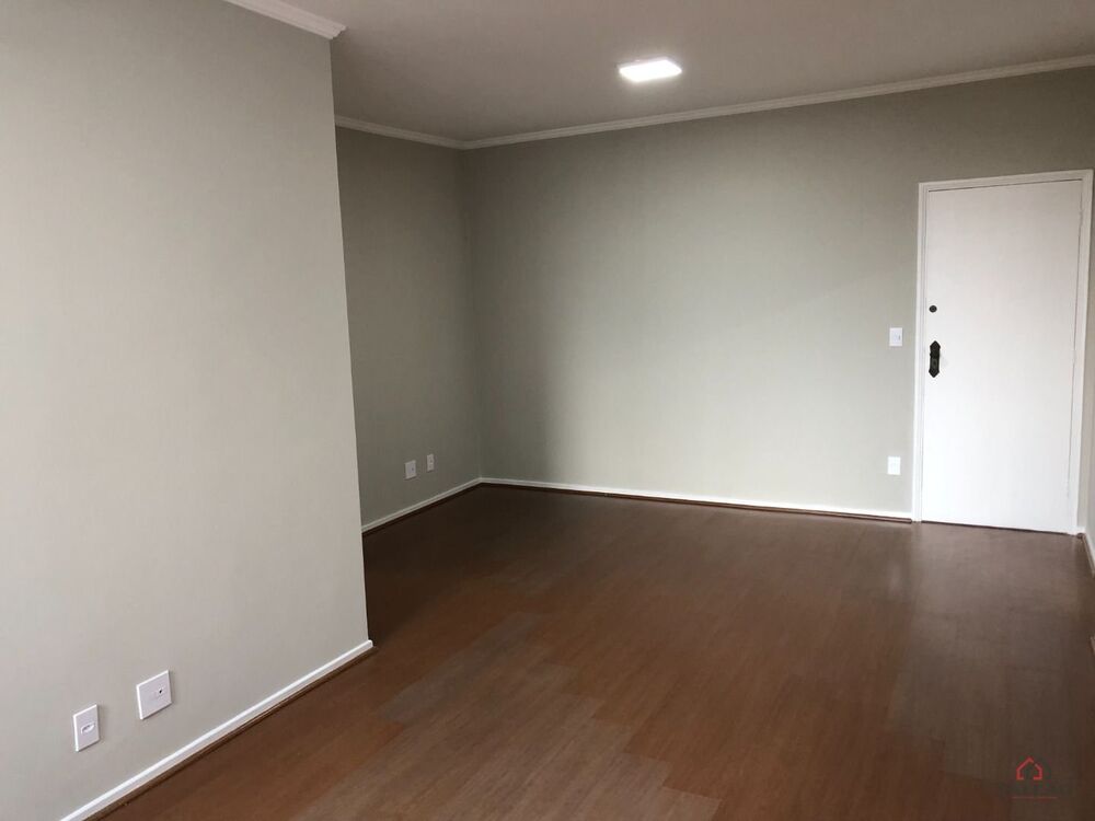 Apartamento para alugar com 2 quartos, 115m² - Foto 2
