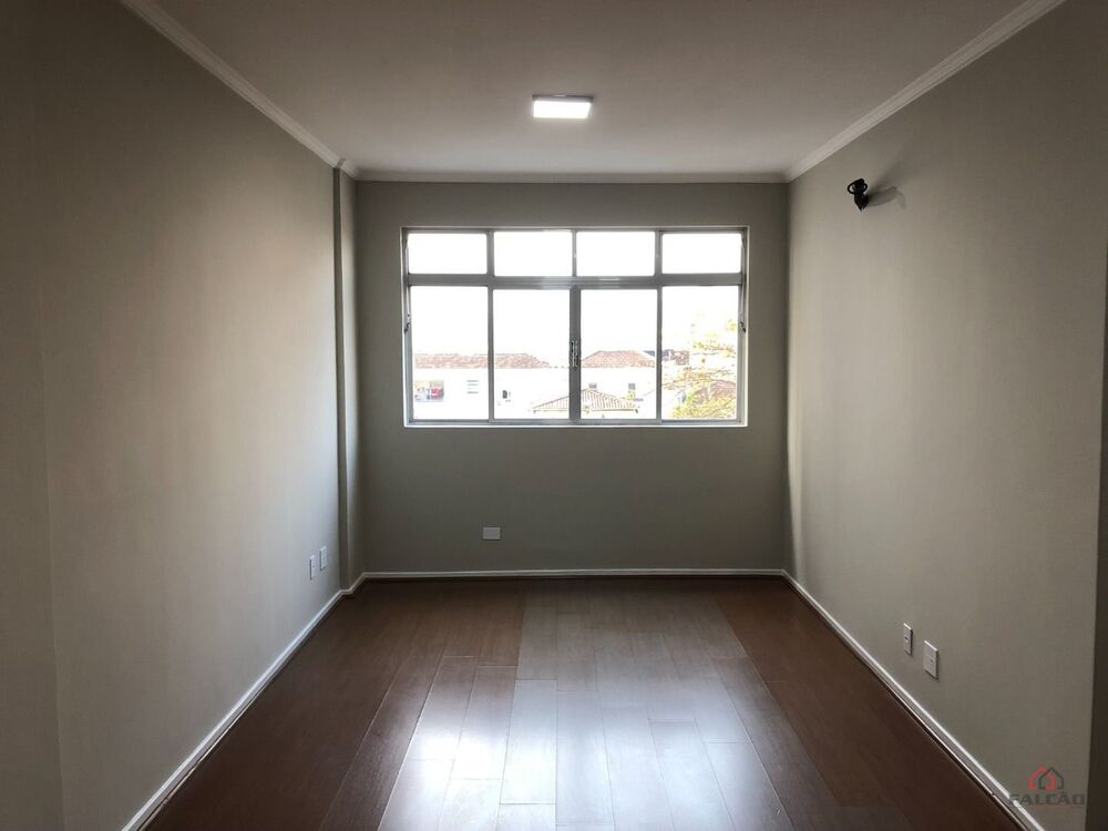 Apartamento para alugar com 2 quartos, 115m² - Foto 5