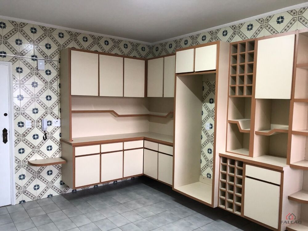 Apartamento para alugar com 2 quartos, 115m² - Foto 15