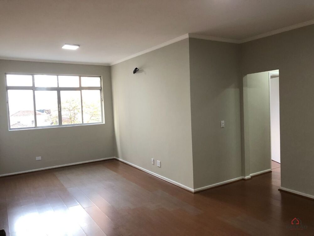 Apartamento para alugar com 2 quartos, 115m² - Foto 1