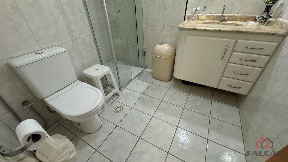 Apartamento à venda com 3 quartos, 150m² - Foto 7