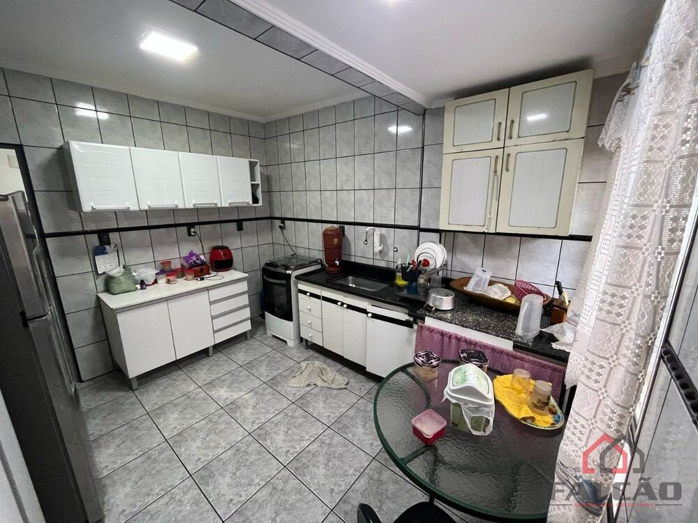 Apartamento à venda com 2 quartos, 88m² - Foto 3