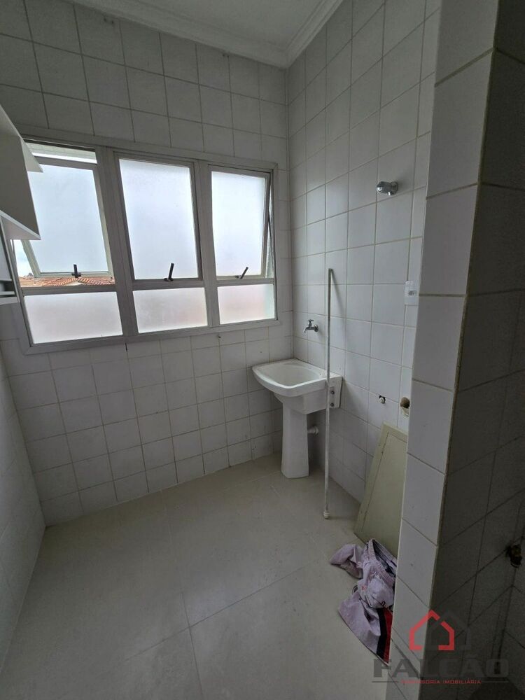 Apartamento à venda com 2 quartos, 68m² - Foto 6