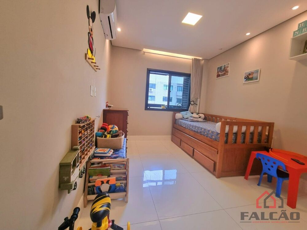 Apartamento à venda com 2 quartos, 147m² - Foto 6