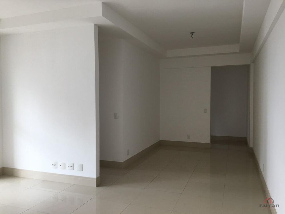 Apartamento à venda com 3 quartos, 130m² - Foto 1