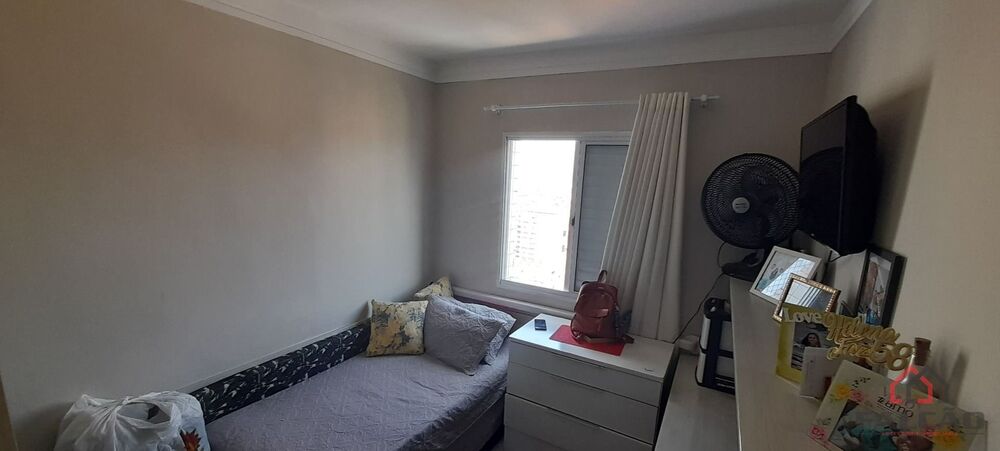 Apartamento à venda com 3 quartos, 97m² - Foto 4