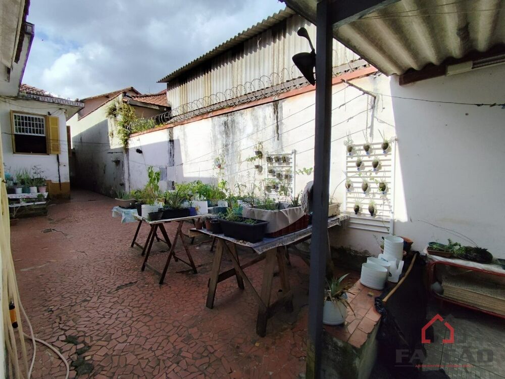 Casa à venda com 3 quartos, 218m² - Foto 6