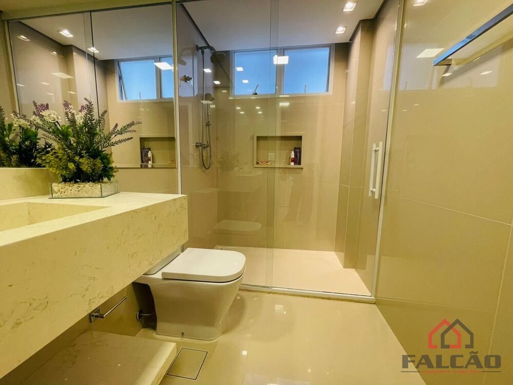 Apartamento, 3 quartos, 147 m² - Foto 1