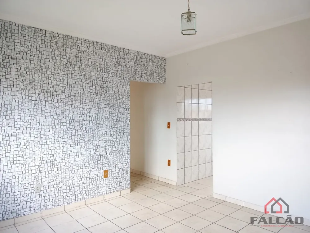 Casa, 3 quartos, 77 m² - Foto 2