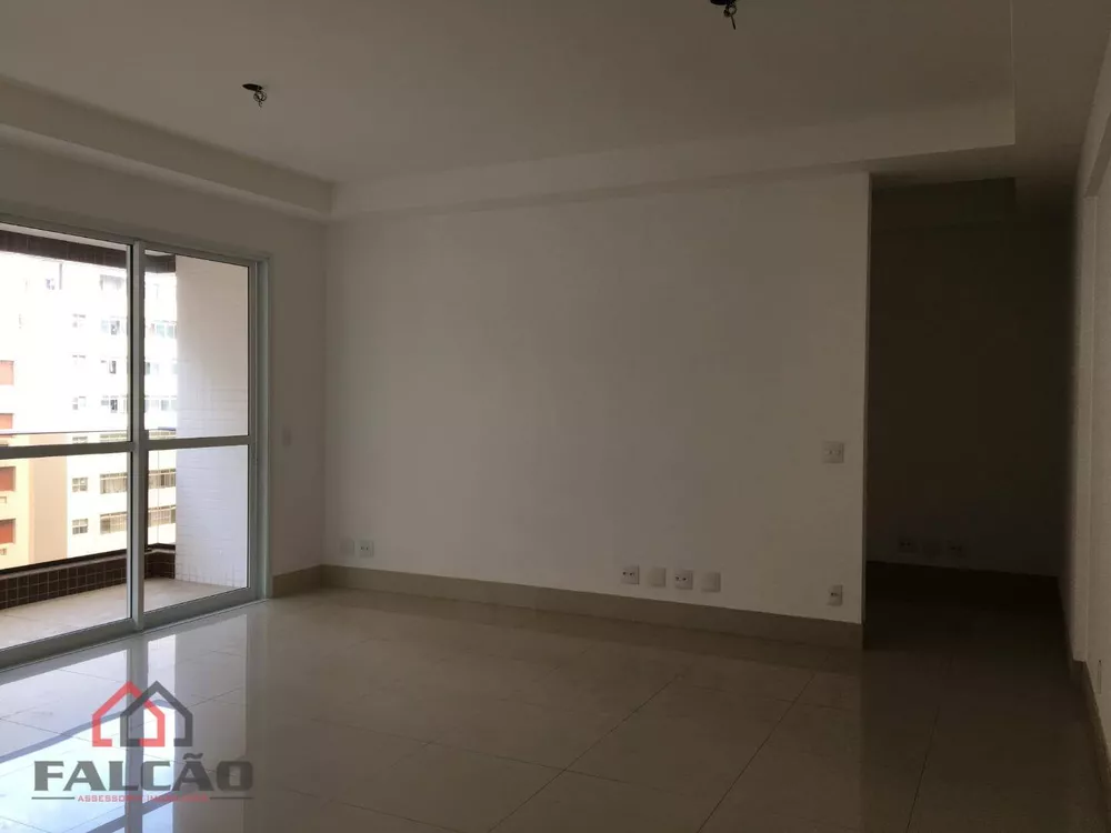 Apartamento à venda com 2 quartos, 103m² - Foto 2