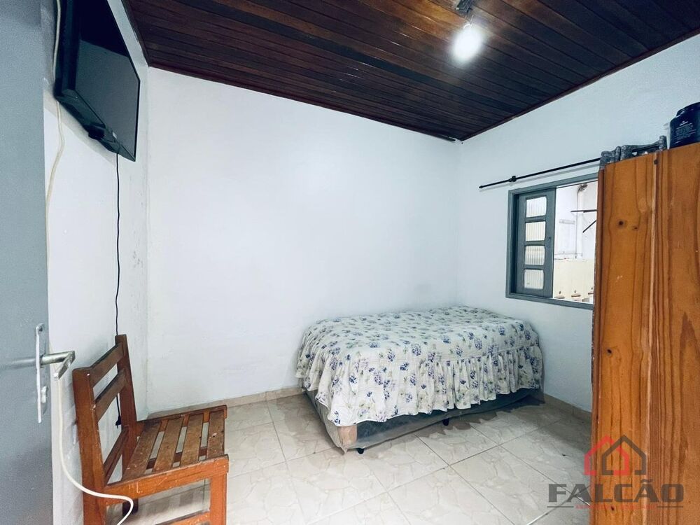 Casa à venda com 2 quartos, 64m² - Foto 6