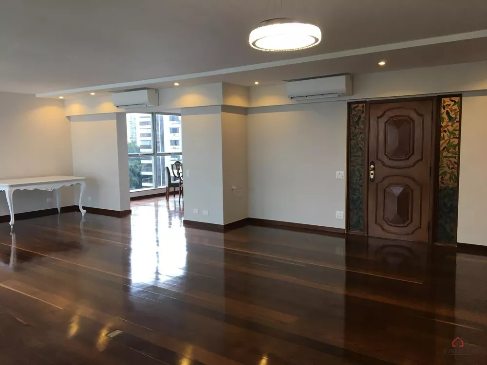 Apartamento à venda com 4 quartos, 304m² - Foto 4