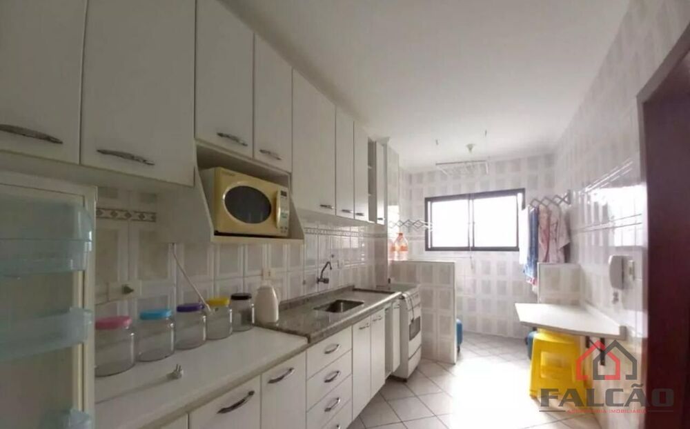 Apartamento à venda com 1 quarto, 50m² - Foto 4