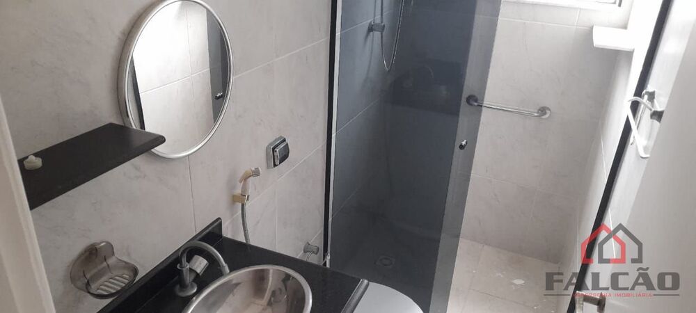 Apartamento à venda com 3 quartos, 160m² - Foto 1