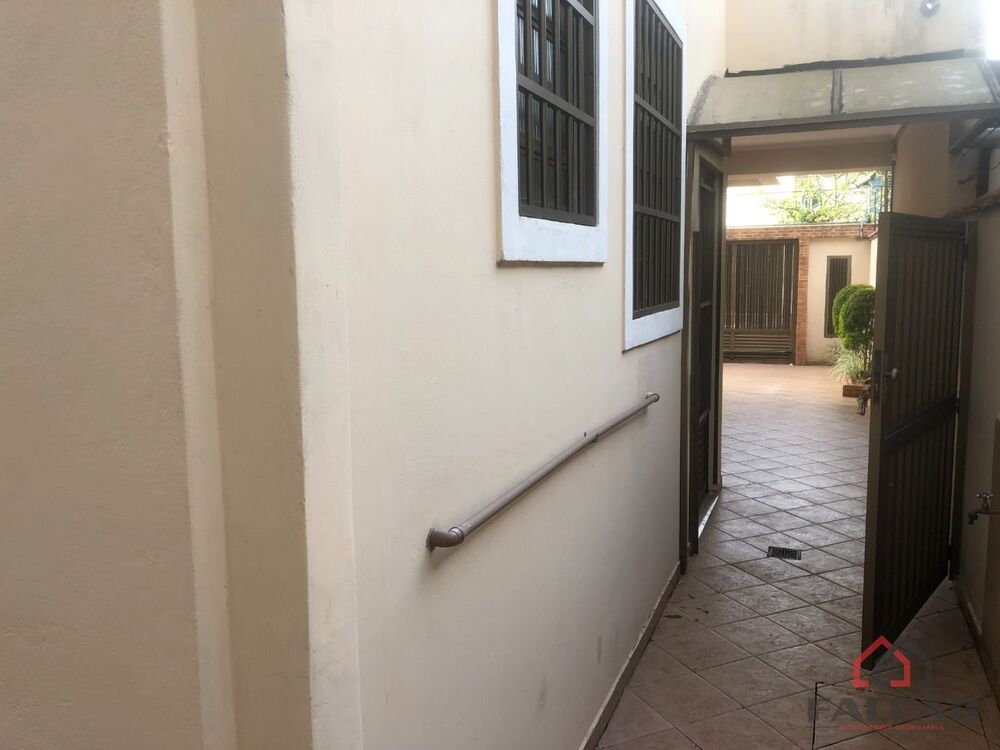 Sobrado, 4 quartos, 230 m² - Foto 1