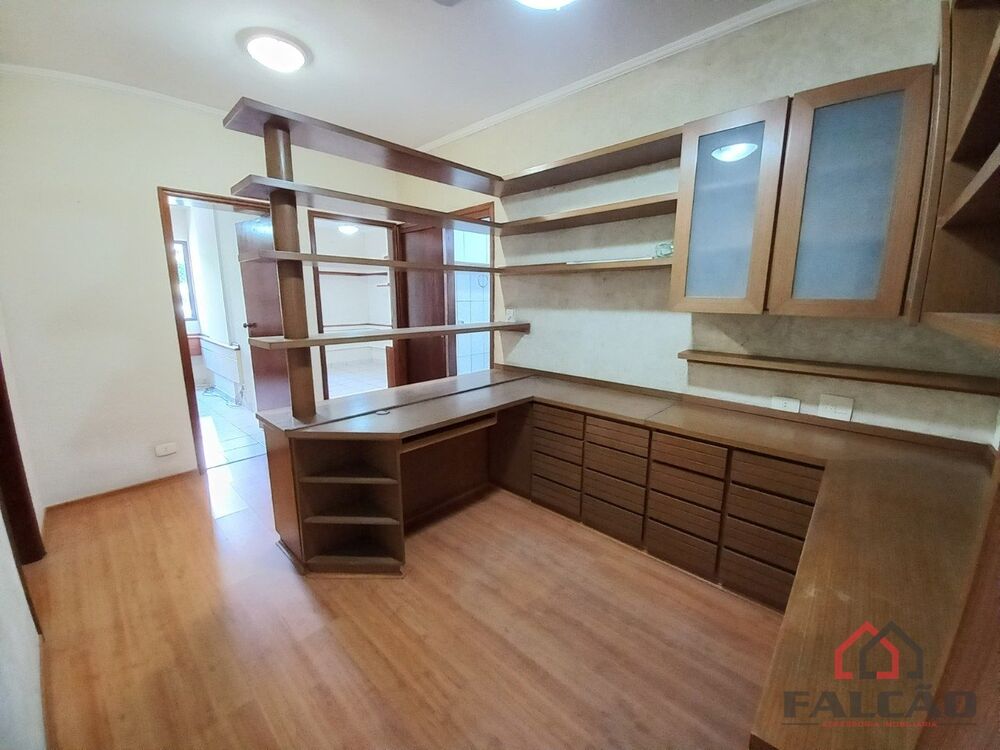 Apartamento à venda com 3 quartos, 127m² - Foto 5