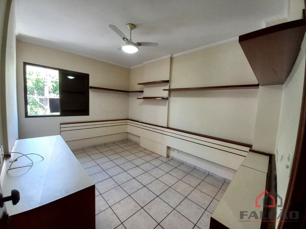 Apartamento à venda com 3 quartos, 127m² - Foto 18