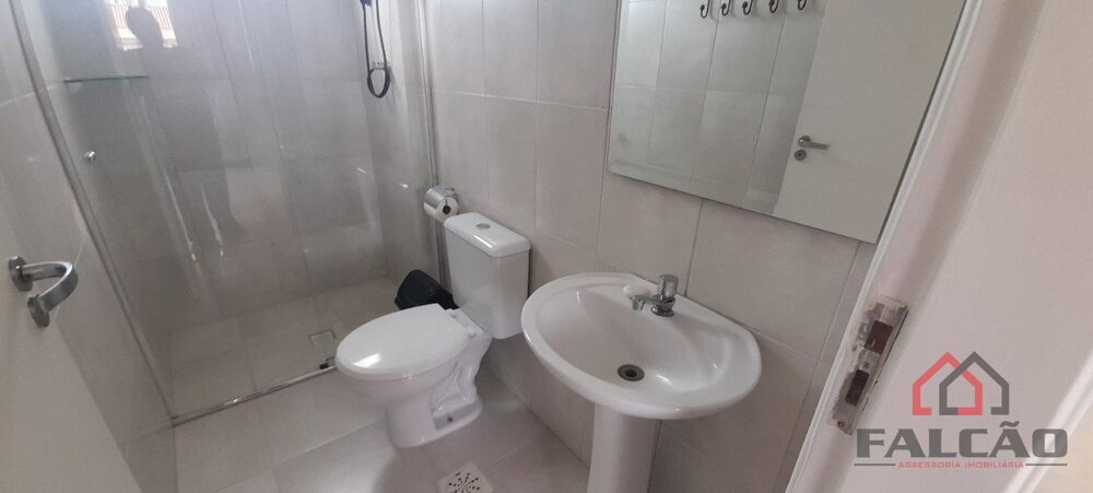Apartamento à venda com 2 quartos, 64m² - Foto 2