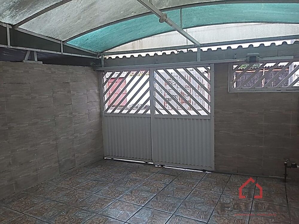 Casa à venda com 3 quartos, 100m² - Foto 1