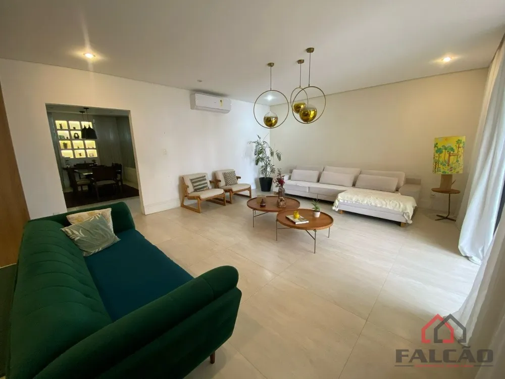 Casa, 5 quartos, 600 m² - Foto 1