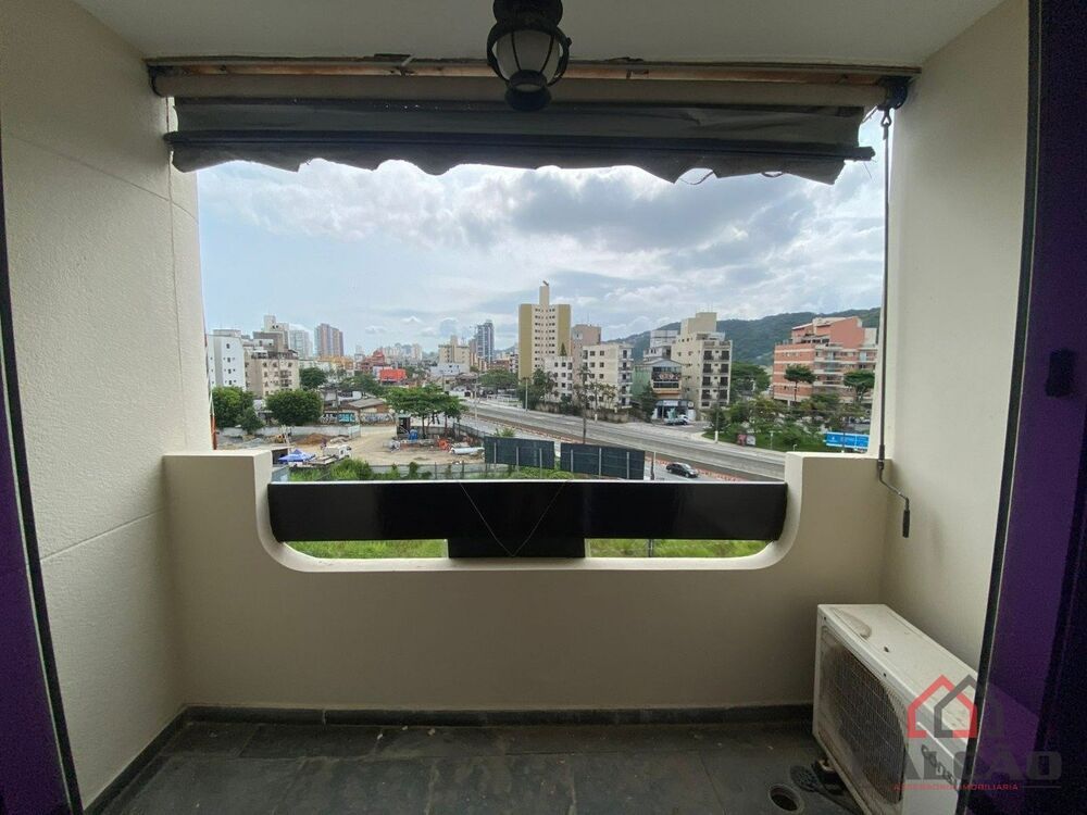 Apartamento à venda com 3 quartos, 68m² - Foto 1