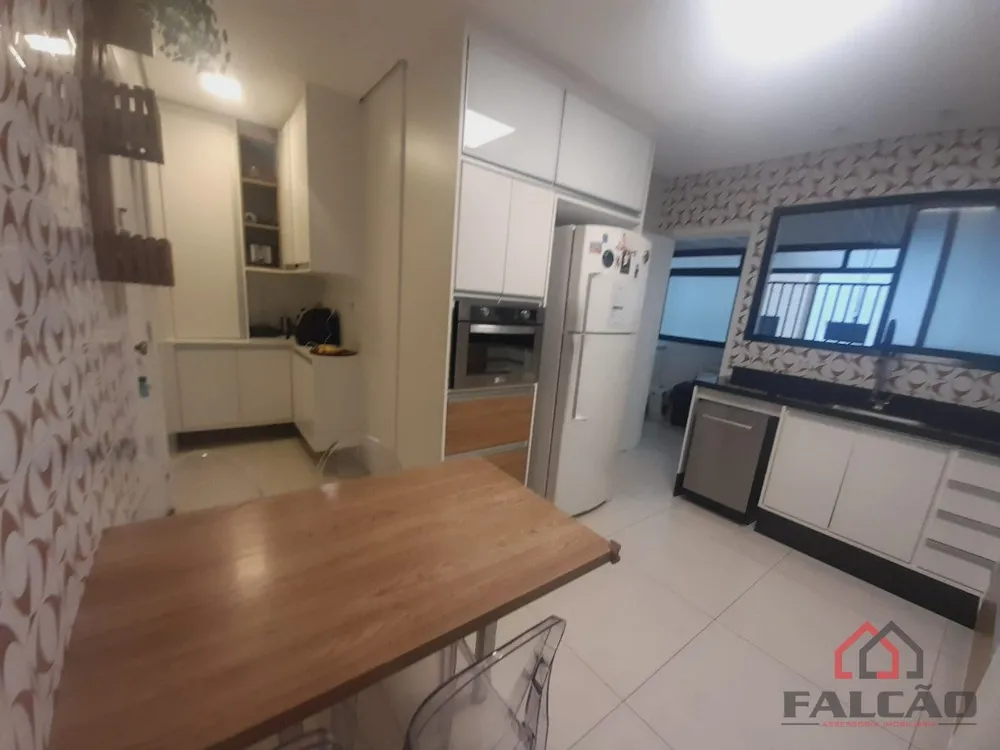 Apartamento, 3 quartos, 130 m² - Foto 12