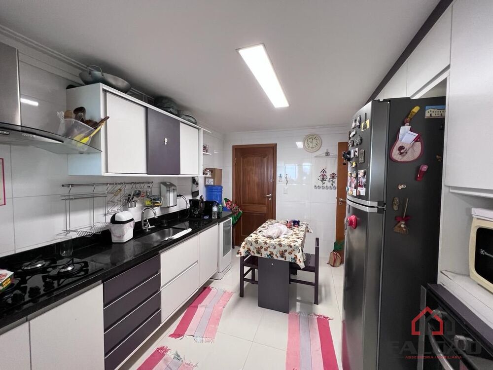 Cobertura à venda com 3 quartos, 260m² - Foto 6